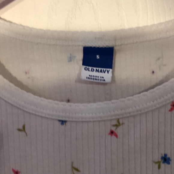 Women’s Old Navy Crop Top White with Flowers Size S - Picture 9 of 16